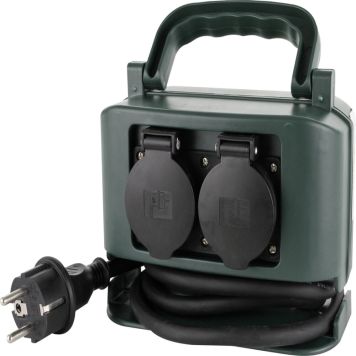 Harukontakt REV Ritter 4-pistikupesaga IP44