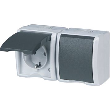 Pistikupesa Rev AquaForm, pinnapealne 2-ne