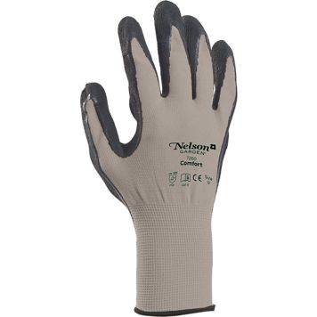 Kindad Comfort 8, hall