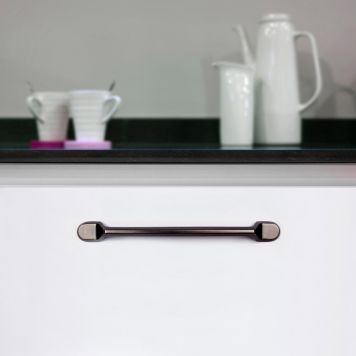 Käepide REI 128 mm must alu