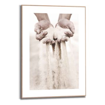 Sisustuspilt Reinders Slimframe Hands in Sand 50 x 70 cm