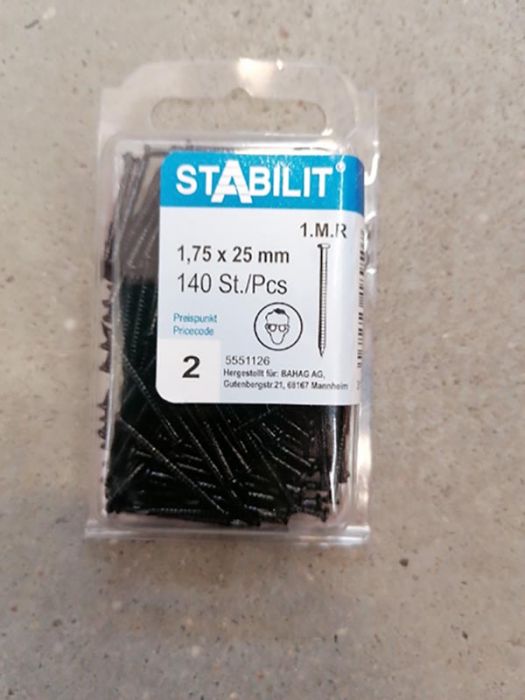 Naelad Stabilit must 1,75 x 25 mm 140 tk