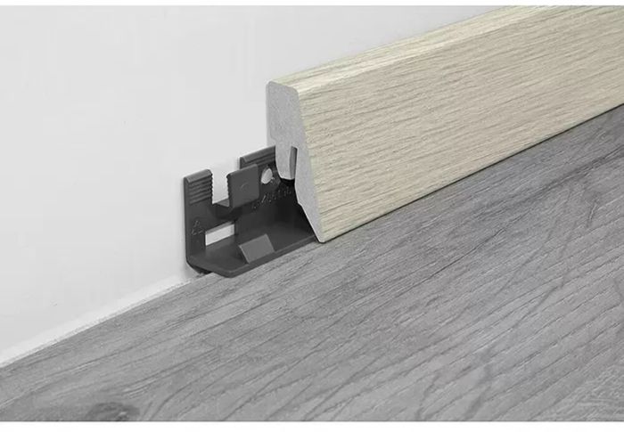 Põrandaliist Logoclic K40 C tamm Canvas MDF 19 x 40 x 2600 mm