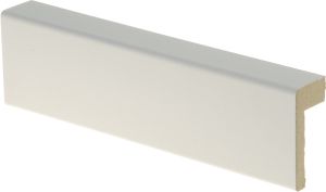 Välisnurgaliist MDF valge 21 x 42/13 x 2200 m