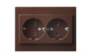 Pistikupesa Epsilon 2-osa, pruun, raamita