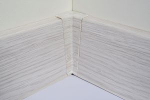 Põrandaliistu sisenurk PVC Patina Maple 22 x 75 mm
