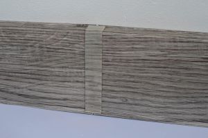 Põrandaliistu ühendustükk PVC Dark Pine 22 x 75 mm